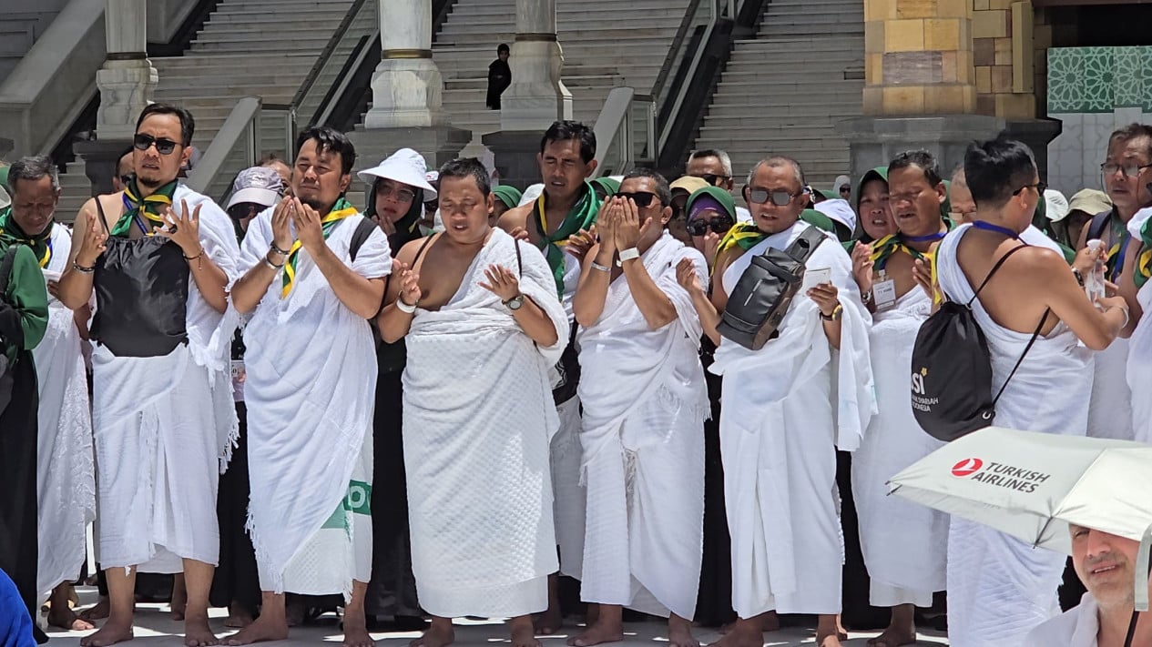 6656d06e8268f-jamaah-haji-berihram_1265_711.jpg