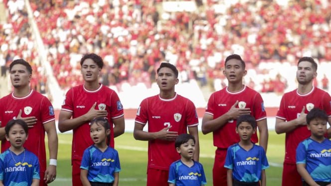 6661a9be7a61a-timnas-indonesia-vs-irak-di-kualifikasi-piala-dunia_665_374.jpg