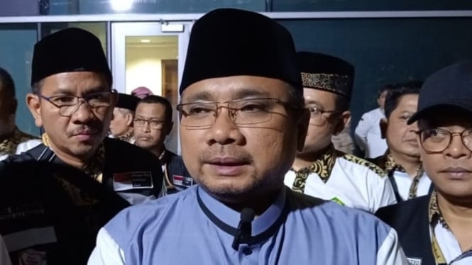 666624afb7353-menteri-agama-yaqut-cholil-qoumas_665_374.jpg