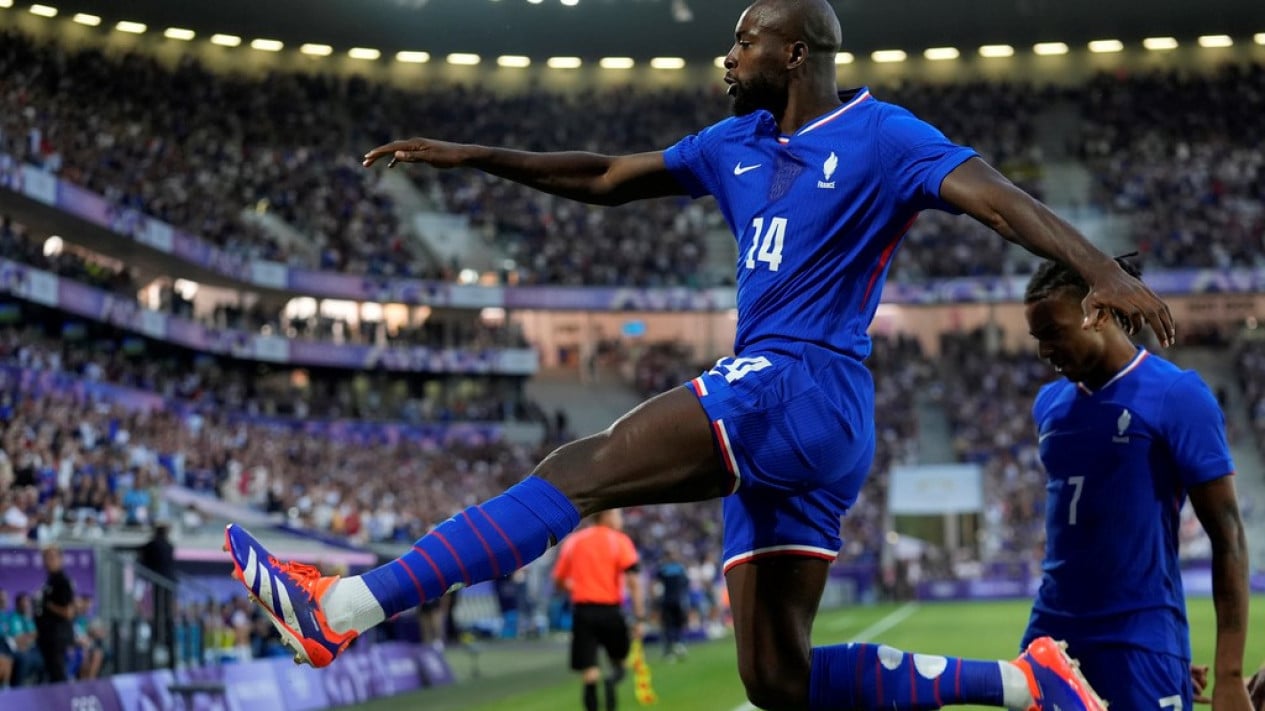 Francia lució fuerte en América y Colombia tuvo que caer 1-3