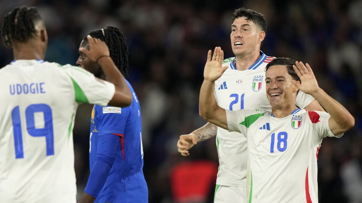 66dbb56f7da78-pemain-timnas-italia-giacomo-raspadori-rayakan-gol-ke-gawang-prancis_1265_711.jpg