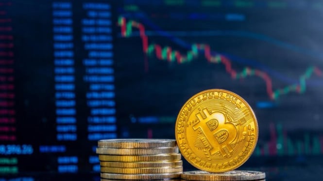 Bitcoin cae a nuevos mínimos, analista predice una corrección a 70.000 dólares