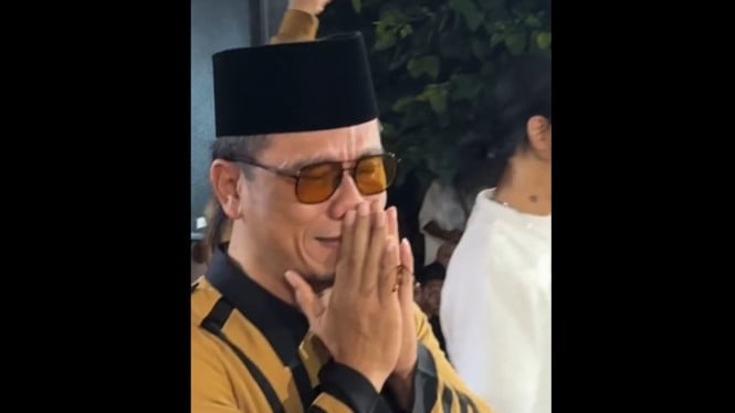 ¡Viral! El propietario de Happy Warung visita a Gus Mifta Sunkem, la respuesta de Gus Mifta genera críticas de los internautas