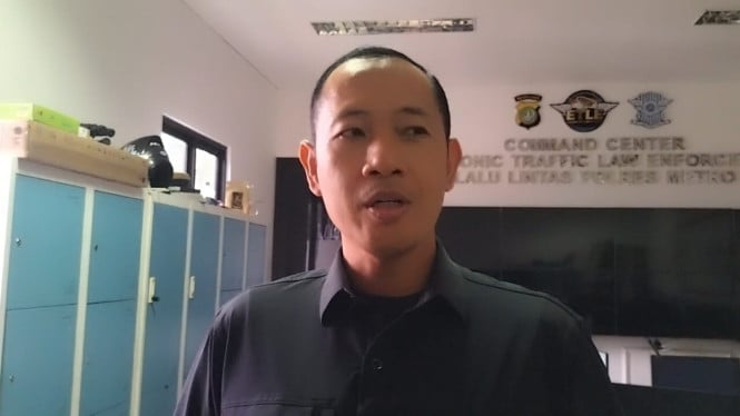 67b461024efbc-ini-dia-identitas-mr-x-yang-ditemukan-dengan-kondisi-wajah-rusak-dan-berlumur-darah_665_374.jpeg