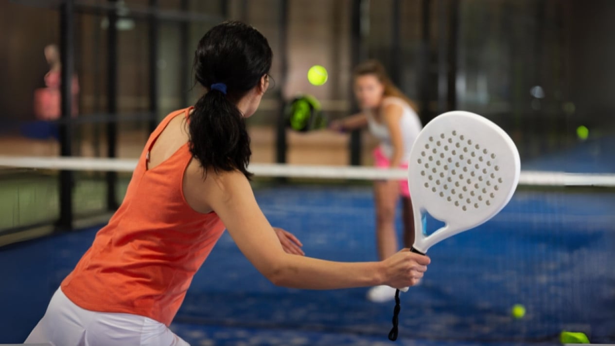 La distancia a la zona residencial es de 160 metros – en transporte público.