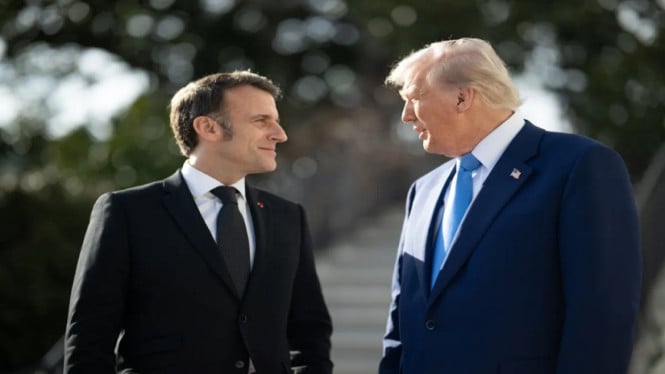 683ab485010a2-presiden-as-donald-trump-bersama-presiden-prancis-emmanuel-macron_665_374.jpg