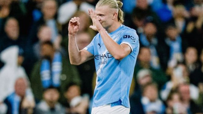 68ccbfd9ccd71-pemain-manchester-city-erling-haaland_665_374.jpg