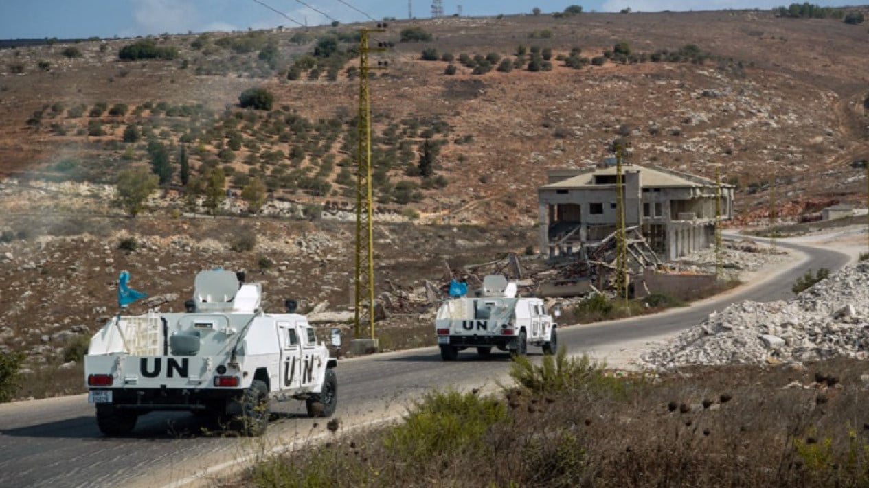 Otros tres soldados de la FPNUL de Indonesia son víctimas de ataques en el Líbano y dos resultan gravemente heridos