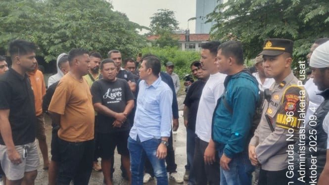 69007c703b731-lokasi-penembakan-pengacara-di-tanah-abang_665_374.jpg