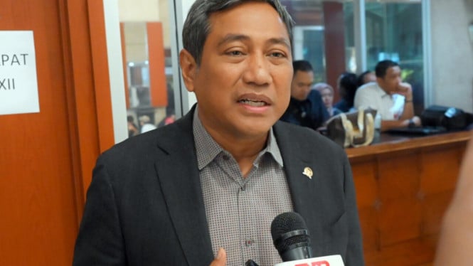 691fed94a1b3e-politisi-partai-gerindra-rokhmat-ardiyan_665_374.jpg