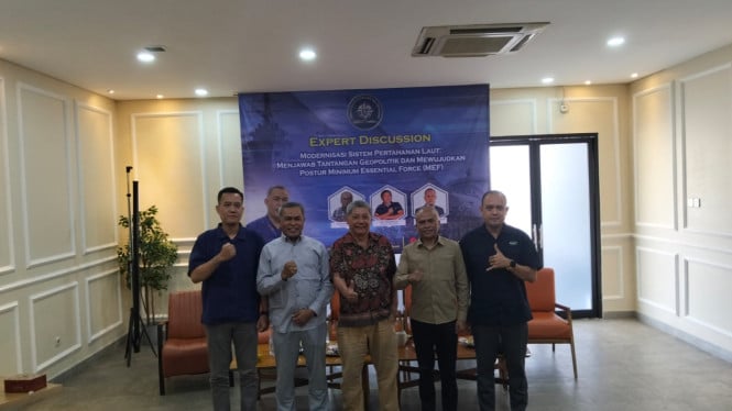 69269060a59b0-diskusi-geodef-institute_665_374.jpg