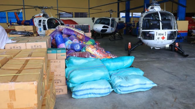 La Policía Nacional envía 4.459 kg de ayuda logística a las víctimas de desastres naturales en el norte de Sumatra