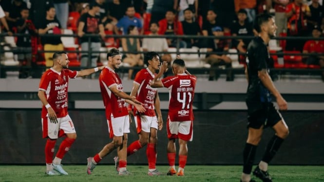 Horriblemente, el Bali United destruyó el récord de imbatibilidad del Borneo FC