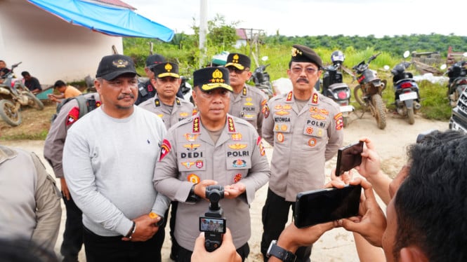 El subjefe de policía supervisará directamente las zonas inundadas en Aceh Tamiang, garantizando que se satisfagan las necesidades de los residentes y el personal.