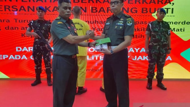 6940c22ee6193-berkas-kasus-penculikan-dan-pembunuhan-kacab-diserahkan-ke-oditur-militer_665_374.jpg
