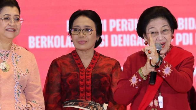 6943b3a51a8aa-ketua-umum-pdip-megawati-soekarnoputri-kanan_665_374.jpg