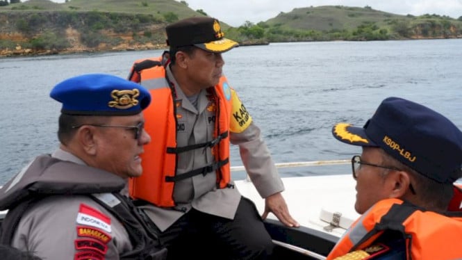 El inspector general Rudy Darmoko fue directo a buscar a la entrenadora Valencia y a sus dos hijos desaparecidos en la isla de Padar.