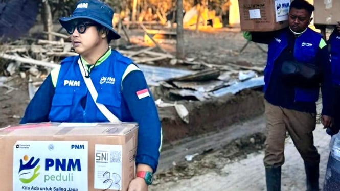Voluntarios del PNM distribuyen ayuda directamente para empoderar a las víctimas de desastres