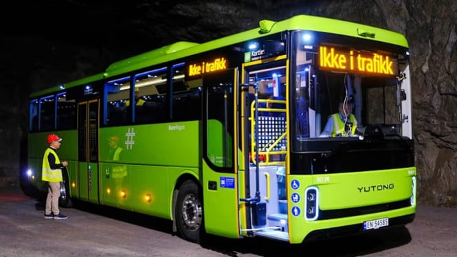 6959e7023bd81-bus-listrik-china-yang-beroperasi-di-norwegia-diduga-bisa-dikendalikan-pabrikan_665_374.jpg