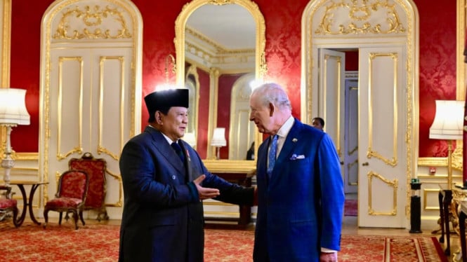 6971494c4466a-presiden-ri-prabowo-subianto-dan-raja-charles-iii_665_374.jpg