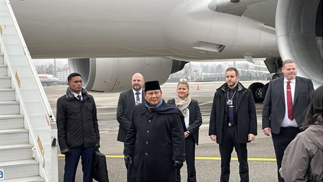 6973768396d41-presiden-ri-prabowo-subianto-bertolak-ke-paris-prancis_665_374.jpg