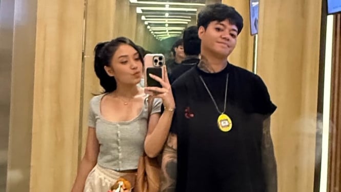 Reza Arap promete hacer realidad el sueño de Lula Lahfa, pues no quiere hundirse en el dolor.