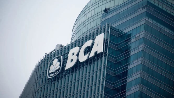 Un director de BCA compra 300.000 acciones de BBCA cuando llega el mercado interno