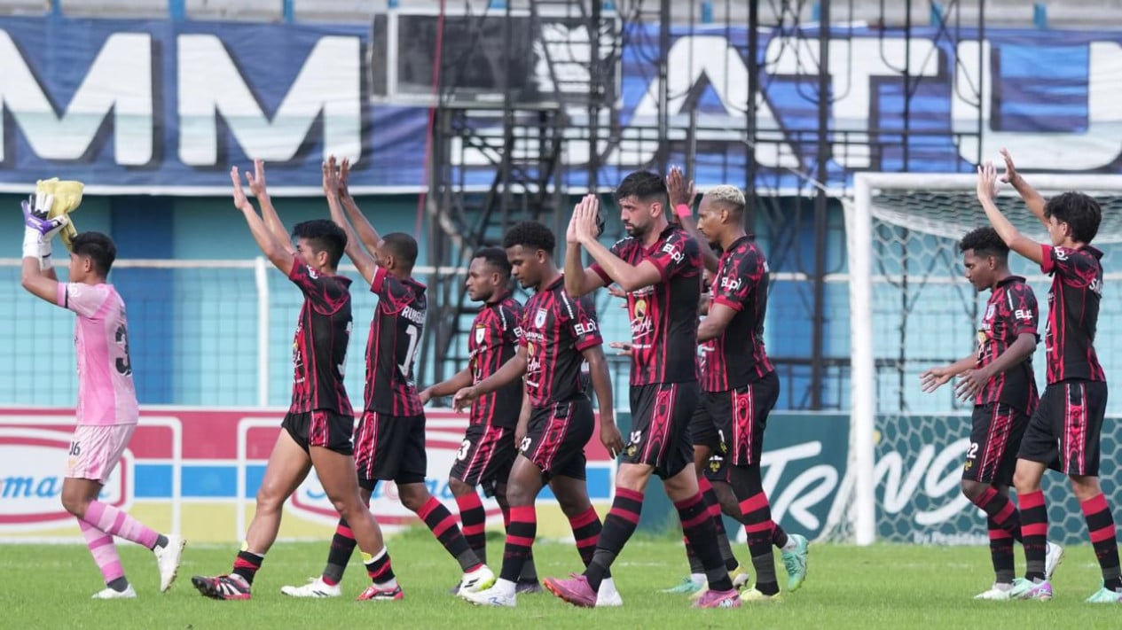 Multado con 240 millones de IDR y sin audiencia, Persipura pide no solo castigar al PSSI