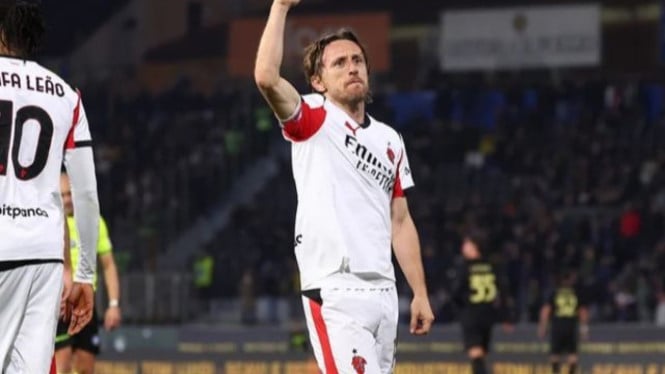 Allegri quedó impresionado con el gol de Luka Modric que ayudó al AC Milan a vencer al Pisa