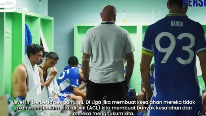 El vestuario de Persib se calienta, Bojan Hodak echa humo ante Thom Haye y Eliano señala demasiados errores
