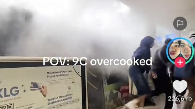 El accidente viral de un autobús de TransJakarta en la parada de Pankoran provoca que los pasajeros se dispersen en pánico