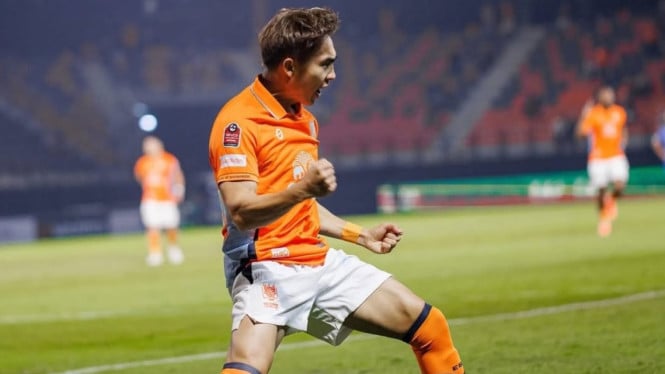 ¡Crítico! Los jugadores de Ratchaburi admitieron que Boboto les arrojó ladrillos y fuegos artificiales