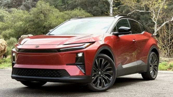 Este coche eléctrico de Toyota es más potente y está listo para captar la atención de los entusiastas del automóvil