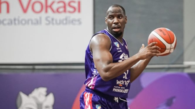 RANS limpia después de un comienzo tambaleante, Jabari Narcisse se convierte en la primera víctima