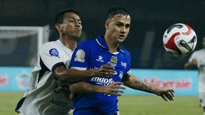 Eliano Reijnders valora la caída del rendimiento persib