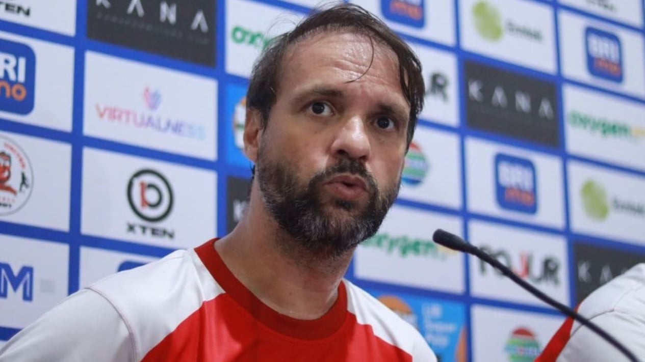 Mauricio Souza confirma que Persija debería ceder al Dewa United, se niega a confiar en los resultados de Persib vs Borneo