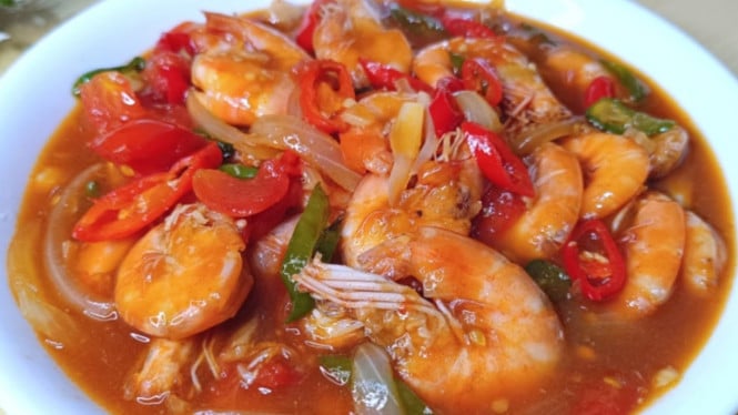 Una deliciosa receta de salsa picante de camarones para menú sahur, ¡fácil de hacer y muy rica!
