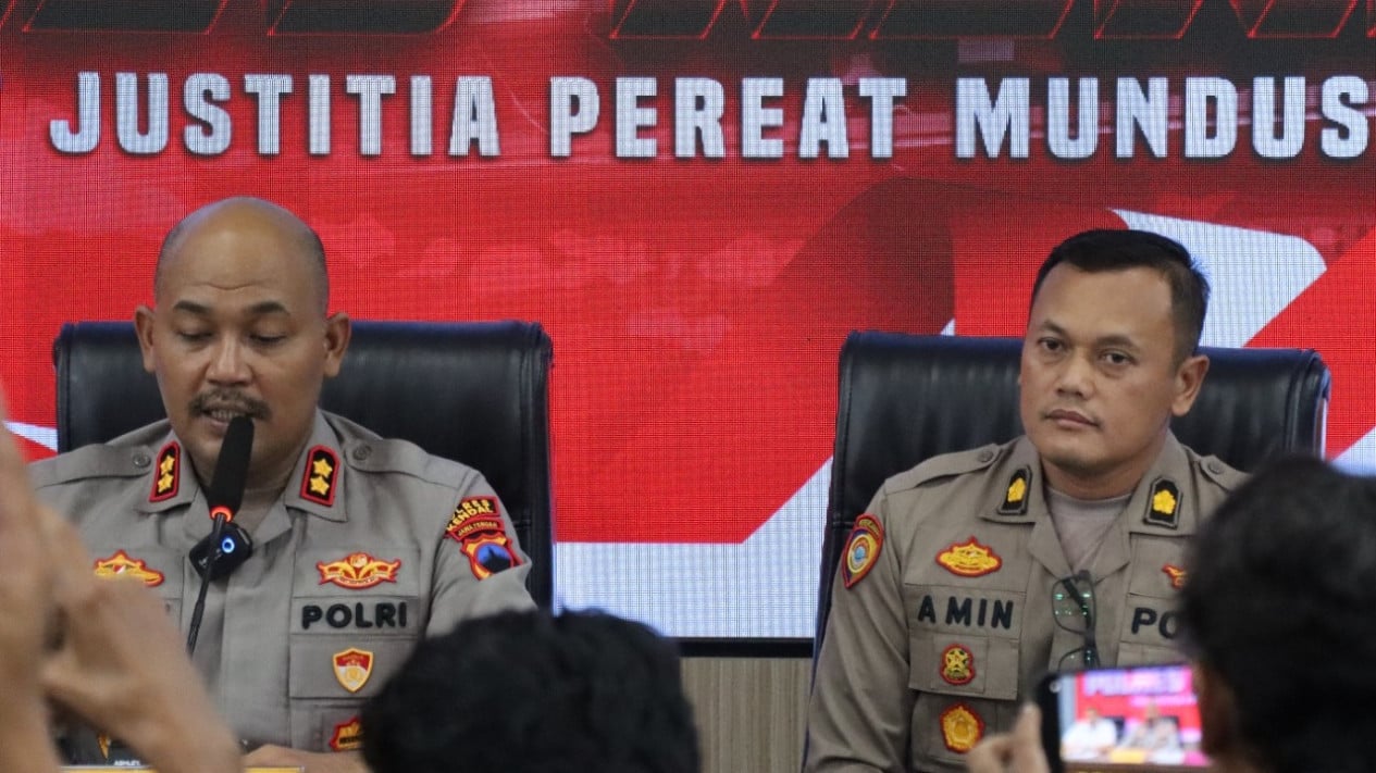 La policía intervino cuando disolvieron una pelea juvenil en Kendal y arrestaron a dos delincuentes.