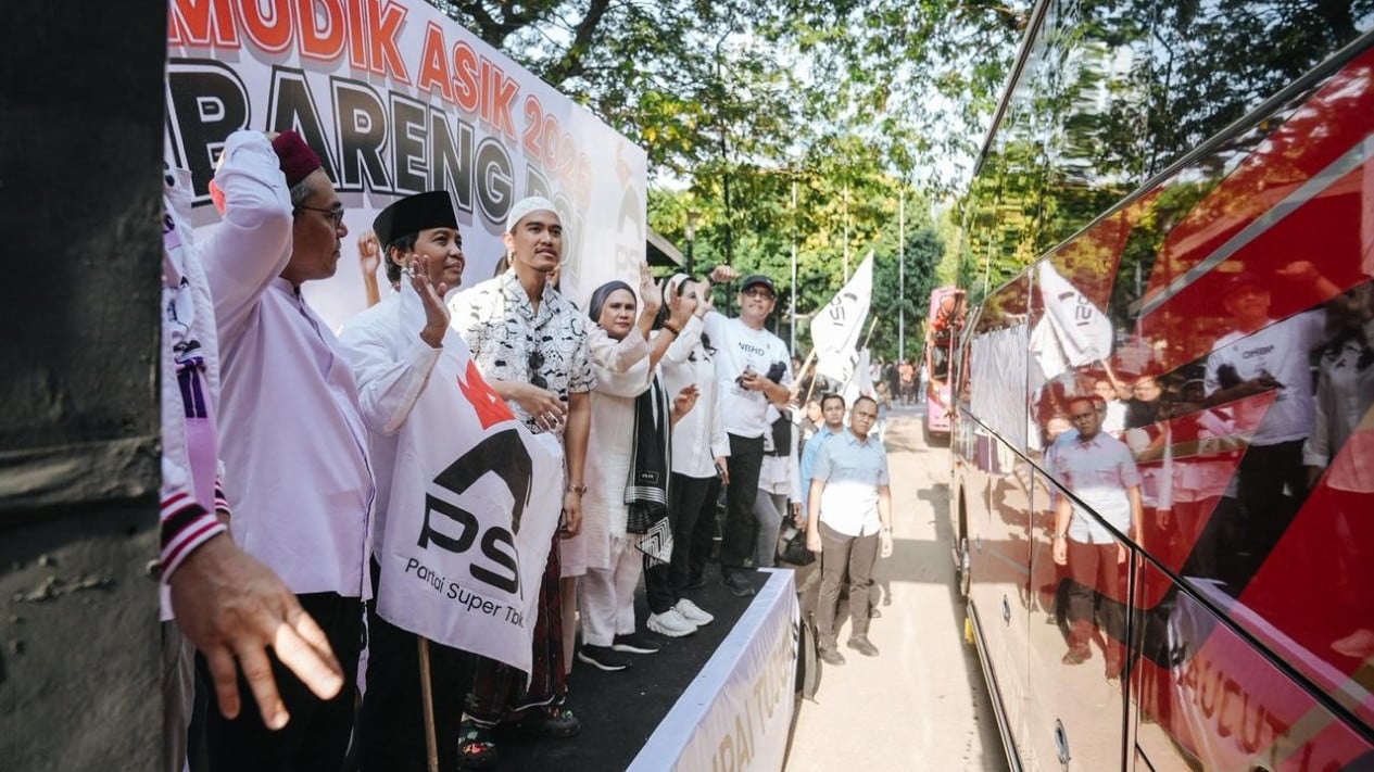 11.800 personas participan en el regreso a casa gratuito de PSI, 200 autobuses salen de GBK