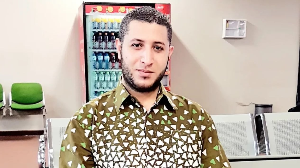 El perfil del jeque Ahmed Al Misri está ampliamente asociado con casos de acoso sexual entre personas del mismo sexo