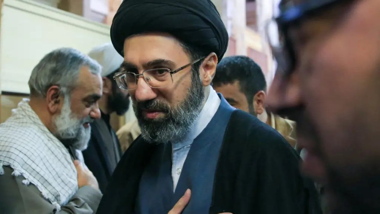 Mensaje de Mojtaba Jamenei al pueblo iraní sobre Nowruz: El enemigo está perdiendo