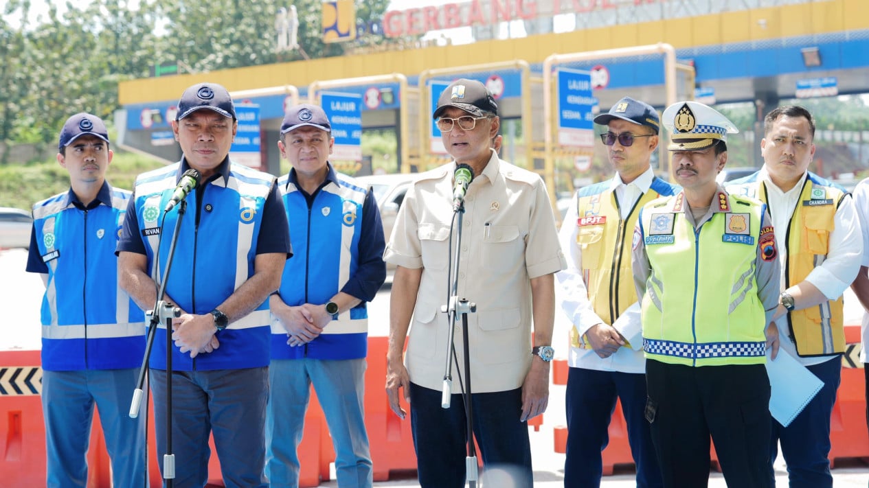 El Ministro de Obras Públicas aseguró que la infraestructura de las carreteras de peaje está en buenas condiciones durante el retroceso del Eid