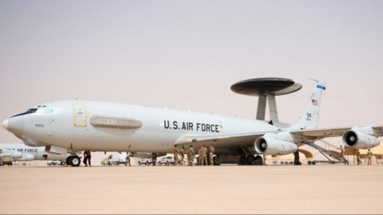 69c94071de6e6-pesawat-e-3-awacs-milik-as_gemini_1265_711.jpg