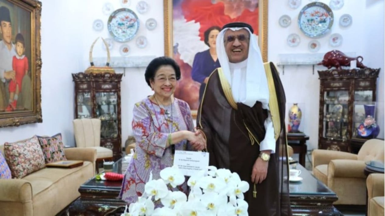 El embajador de Arabia Saudita se reúne con Megawati y le pide un papel activo en la dinámica de Oriente Medio
