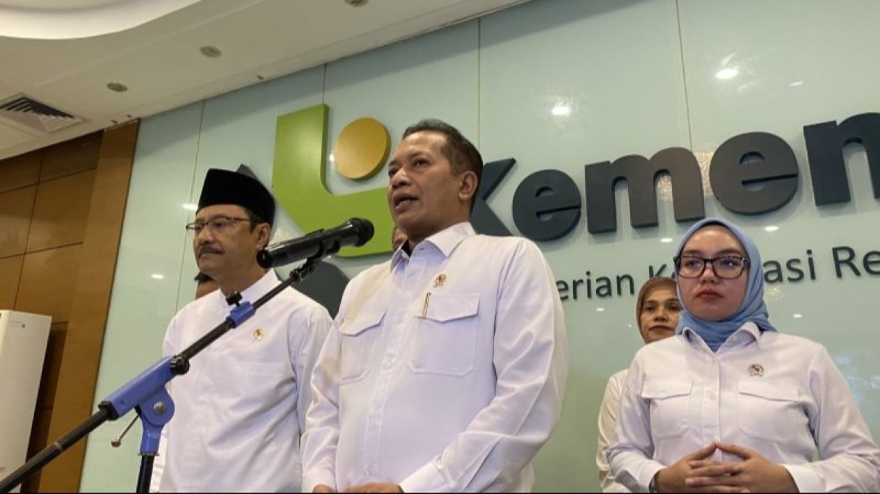 69dcce574049d-menteri-koperasi-ferry-juliantono_gemini_1265_711.jpg