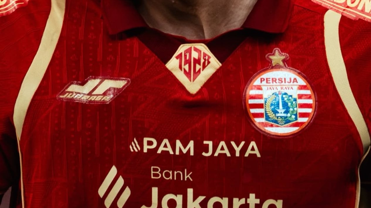 69df1469dbb34-jersey-persija-jakarta-musim-20252026_gemini_1265_711.jpg