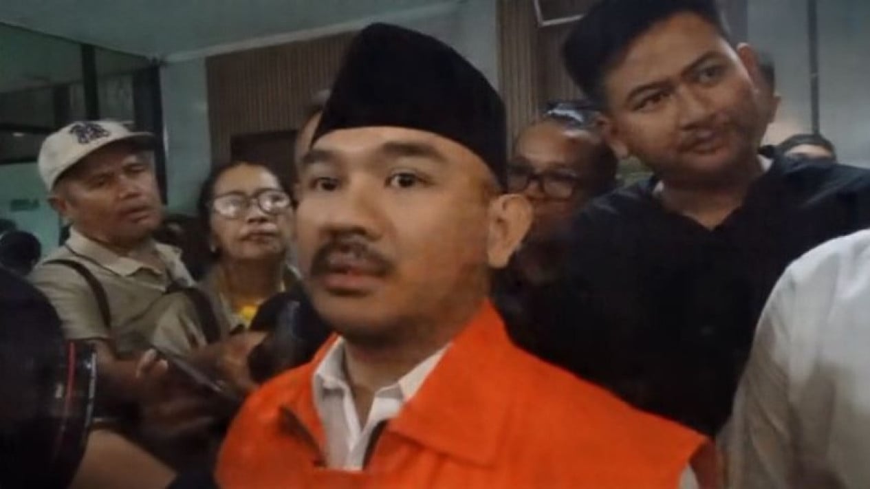 69e058dab37b2-bupati-bekasi-nonaktif-ade-kuswara-kunang_gemini_1265_711.jpg