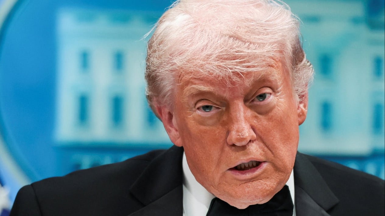 Trump, que afirmaba tener una prueba cognitiva perfecta, en realidad fue regañado por un médico destacado por su condición.