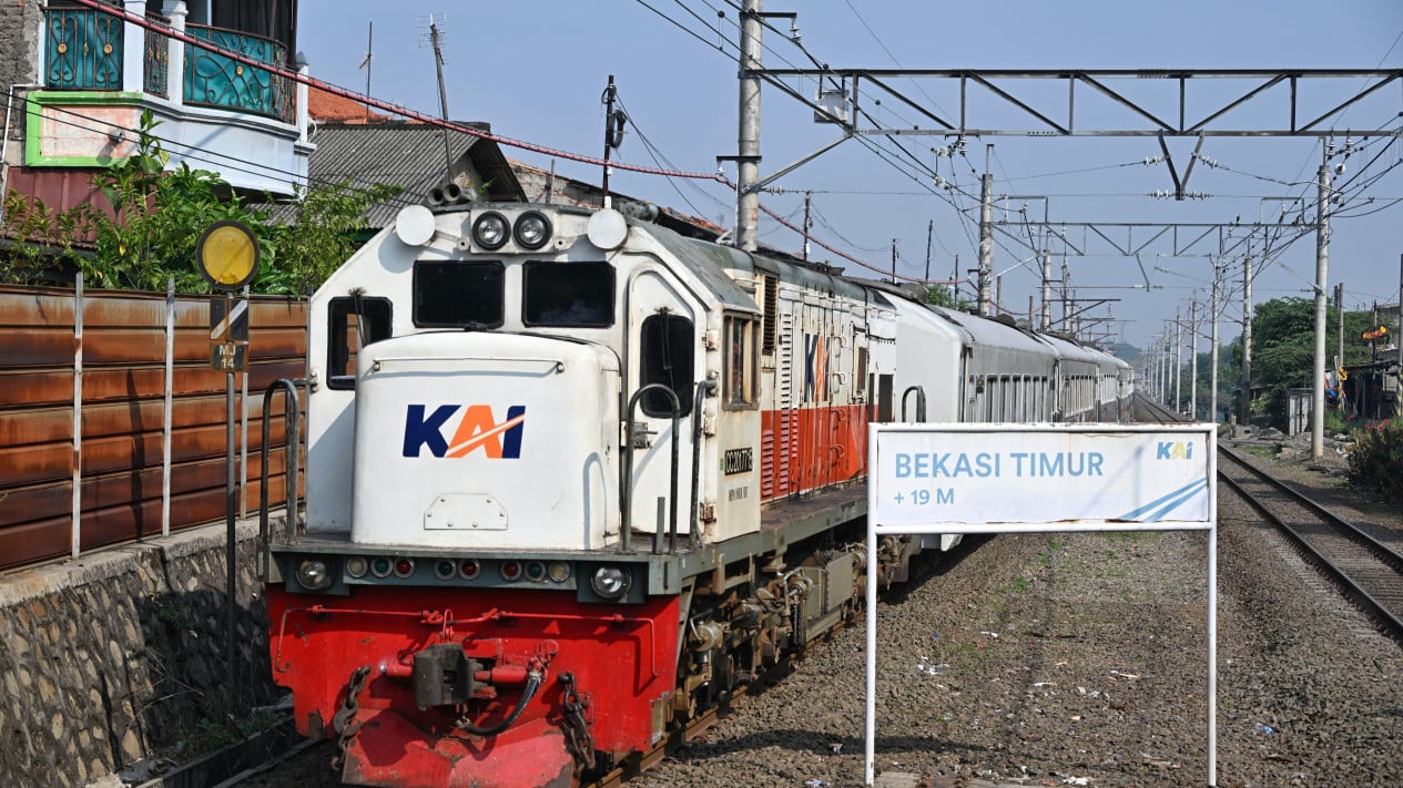 69f1b1447c202-stasiun-bekasi-timur_gemini_1265_711.jpg