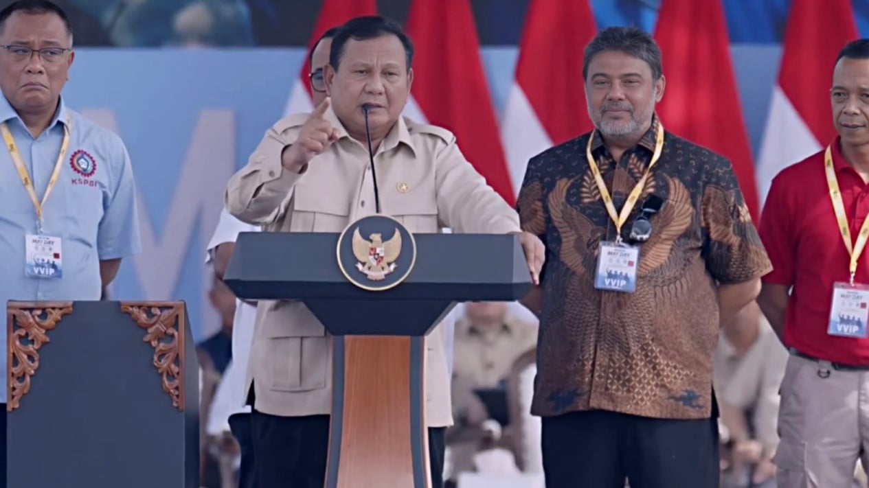69f41a8a05c56-presiden-prabowo-di-acara-may-day-2026_gemini_1265_711.jpg
